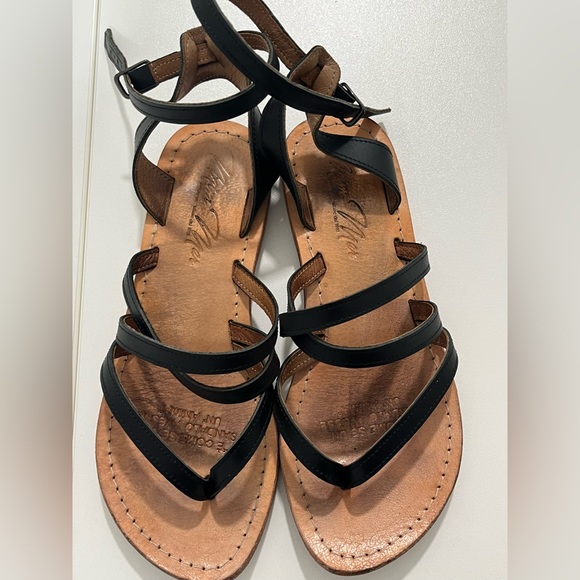 Real leather ankle strap sandal, size 35 EUR - Picture 2 of 6